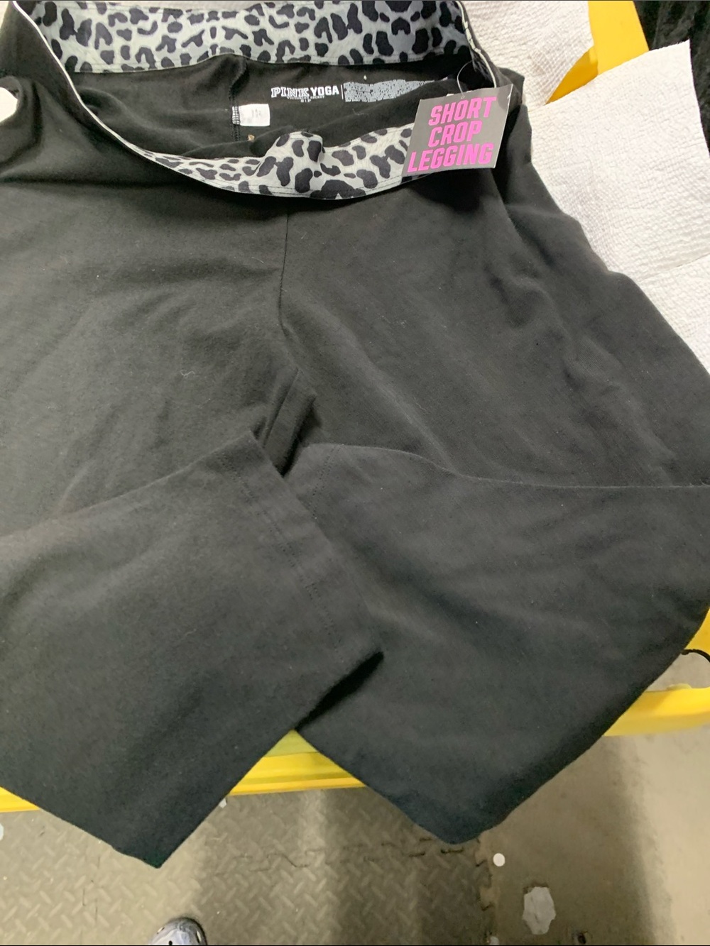 PINK Victoria's Secret Black Short  Cropped Yoga Legging with Leopard Waistband